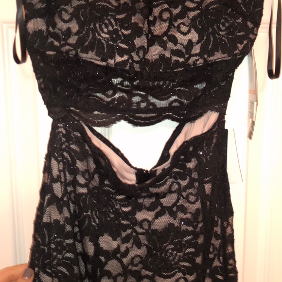 2 Piece Black Lace Mermaid Prom Dress - Picture 2 of 8